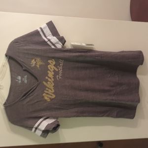 NWT Vneck MN Vikings shirt